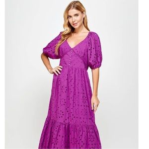 Boutique Fab’rik  Magenta Eyelet Maxi Dress  SZ Large NWT.